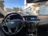 Kia Cadenza-10