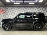 Land Rover Defender-6