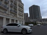 Volkswagen Jetta-8