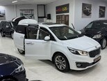 Kia Carnival-13