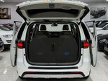 Kia Carnival-19