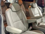 Kia Carnival-30