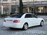 Mercedes E 250-8