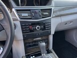 Mercedes E 250-13