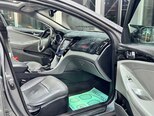 Hyundai Sonata-17
