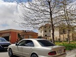 Mercedes E 200-3