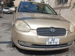 Hyundai Accent-1