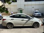 Hyundai Accent-6