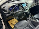 Hyundai Grandeur-6