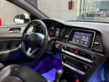 Hyundai Sonata-16