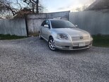Toyota Avensis-3