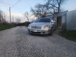 Toyota Avensis-1