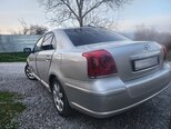 Toyota Avensis-7