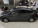 Toyota Prius-8