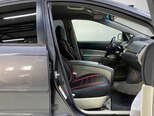 Toyota Prius-17