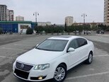 Volkswagen Passat-2