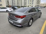 Hyundai Sonata-8