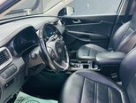 Kia Sorento-8