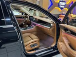 Hongqi H9-17