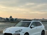 Porsche Cayenne-4