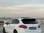 Porsche Cayenne-7