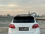Porsche Cayenne-2