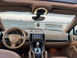 Porsche Cayenne-3