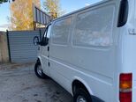 Ford Transit-12