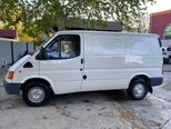 Ford Transit-8