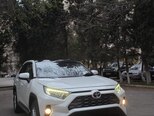 Toyota RAV4-4