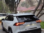 Toyota RAV4-12