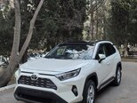Toyota RAV4-1