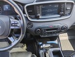 Kia Sorento-13