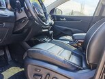 Kia Sorento-12