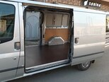 Ford Transit-8