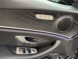 Mercedes E 200-13