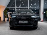 Audi Q8-3