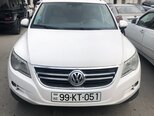 Volkswagen Tiguan-1