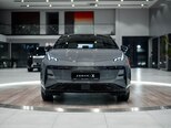 ZEEKR X-8