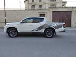 Mitsubishi L200-10