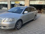 Toyota Avensis-2