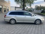 Toyota Avensis-4