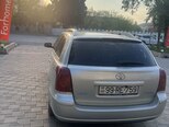 Toyota Avensis-6