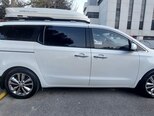 Kia Carnival-5