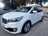 Kia Carnival-2