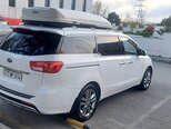Kia Carnival-12