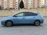 Toyota Prius-5