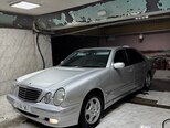Mercedes E 220-5