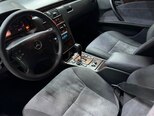 Mercedes E 220-10