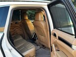 Porsche Cayenne-6